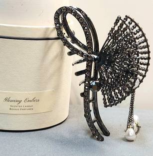 GLIMM legance Dangling Chains White Pearls Gun Metal Black Hair Claw