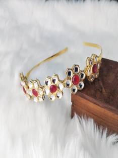 Jewelgenics Parineeti Chopra Inspired Kundan Mathapatti Hair-Band Gold-Plated SheeshPhool Hair Chain