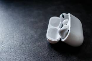 BeatFlow New AJ with MagSafe Case-(USB-C) Bluetooth
