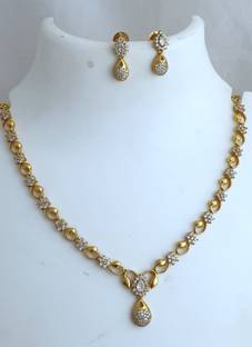 elegents Alloy Brass White Jewellery Set