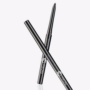 Oriflame Kajal