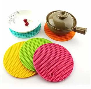 KGBTREADS Multicolor Silicon Kitchen Linen Set