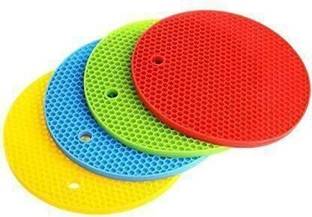 king and queen store Multicolor Silicon Kitchen Linen Set