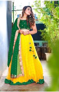 1 CARAT FASHION Embroidered Semi Stitched Lehenga Choli