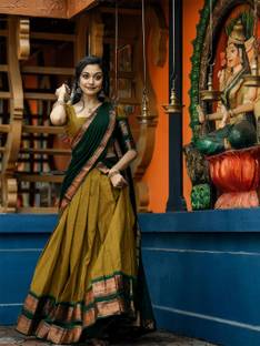 PAVITRAA SAREES Solid Semi Stitched Lehenga Choli