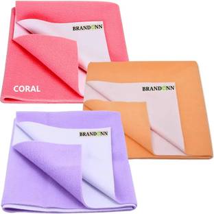 BRANDONN Fleece Baby Bed Protecting Mat