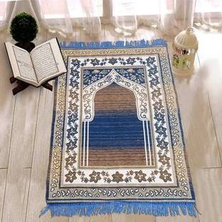 Furnishing Hut Velvet Prayer Mat