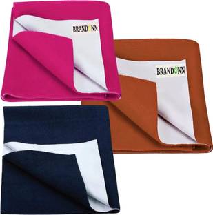 BRANDONN Fleece Baby Bed Protecting Mat
