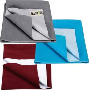 BRANDONN Fleece Baby Bed Protecting Mat