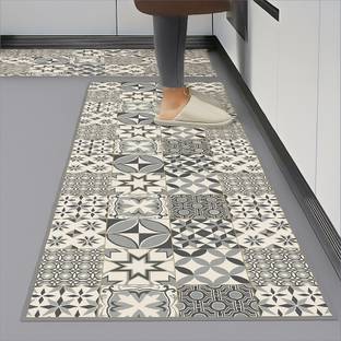 Scilla Rubber Floor Mat