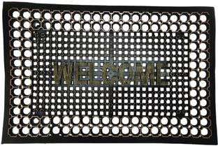 A CUBE LUXURY SOLUTIONS Rubber Floor Mat