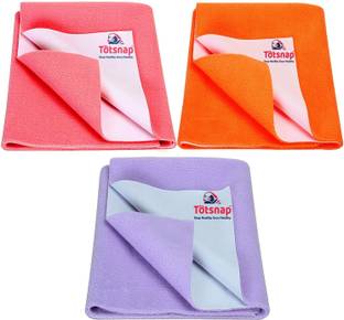 Totsnap Fleece, Rubber Baby Bed Protecting Mat