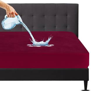 Mattress Protector Fitted Queen Size Waterproof, Stretchable, Breathable Mattress Cover