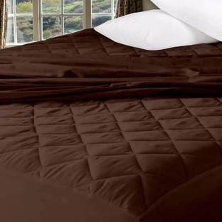Relaxfeel Fitted Queen Size Stretchable, Waterproof Mattress Cover