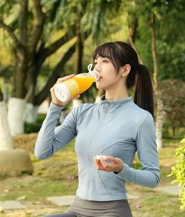 Xydrozen UB-02 200 W Juicer