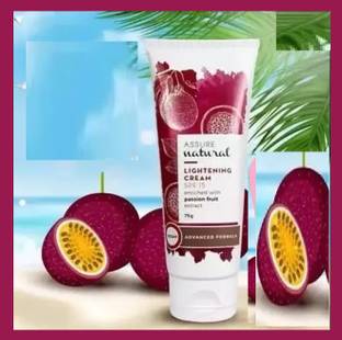 ASSURE Natural Lightening Cream with SPF 15 increases hydration Pack 1