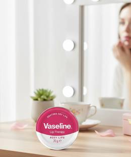 Vaseline Rosy Lips Balm Therapy