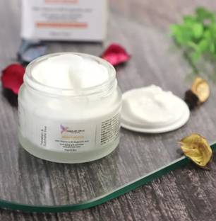 Suger and smile Vitamin E moisturizer with glycolic acid |brightning skin|remove wrinkles