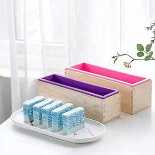 MoldBerry Silicone Cupcake/Muffin Mould 1