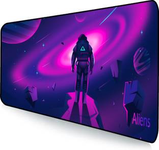 Aliens Extended Gaming Mouse Pad, Non-Slip Base, Water-Repellent, Smooth Surface Mousepad
