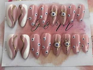 GlossNMatte New Trendy Evil Eye Nail Art With Chrome Press On Nail 16 Pcs Set
