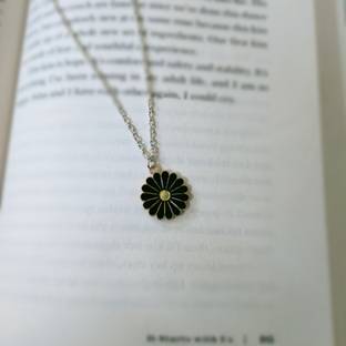Nevy Nevy fashion Charm Daisy Floral Pendant Black Necklace Chain for Women and Girls Metal, Silver, Alloy Chain