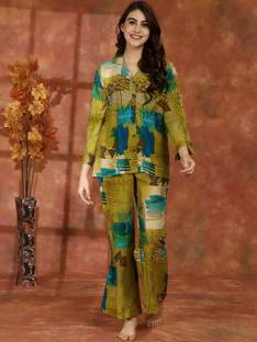 Claura Women Printed Green Shirt & Pyjama set