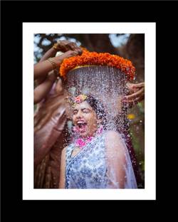 SENSY ARC Wood Wall Photo Frame