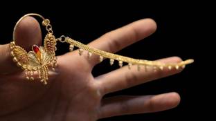 Nath Gold-plated Plated Brass Nathiya