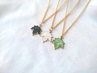 Jewelsbysirani Pack of 3 stylish trendy viral Korean leaf pendant necklace Gold-plated Alloy Pendant Set