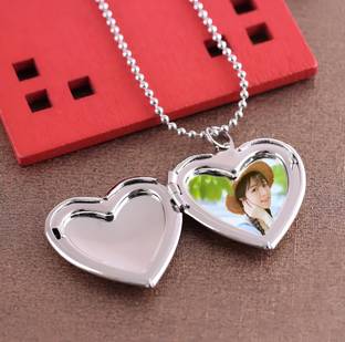 vs unique collections Love Big Heart Silver Openable Mini Photo Frame Momento/Memory Pendant Locket Silver Stainless Steel Pendant