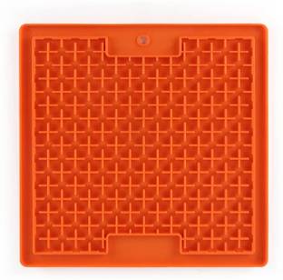 PAWPOURRI Food-Grade Silicon Square Shaped Dog Lick Pad for Easy and Fun Bath Silicone Training Aid For Dog