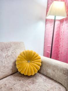 BUSINESS TALES Velvet Cushions Cover