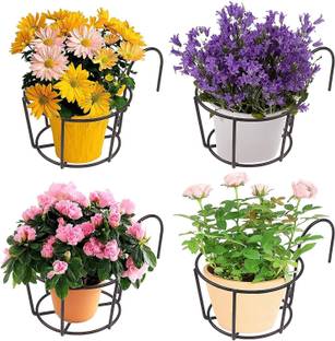 uv इंटरनेशनल Round Metal Hanging Railing Planters,Hanging Railing Planter Flower Pot Holder Basket Iron Art Rack Fence Shelf Container for Balcony,Garden,Indoor and Outdoor || (Set of 4, Black) प्लांट कंटेनर सेट