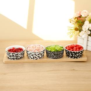 The Better Home Ceramic Serving Bowls Set with Bamboo Tray (130ml each) Set of 4 Bowls Chip & Dip Tray