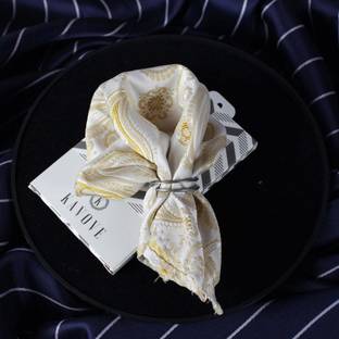 Kovove Graphic Print Polyester Pocket Square