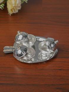 venkat German Silver Leaf Shaped Haldi/Kumkum Holder with 3 Cups Kumkum Set 5X4X2CM) Silver