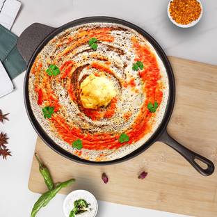 Solara Premium Cast Iron Tawa for Dosa 12" With Handle, Chapathi, Paratha, Uttapam, Tawa 30.4 cm diameter
