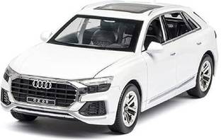 Pepstter Audi Q8 Die-Cast Metal Pullback Toy Car(White))