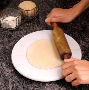 MDE Makrana White Marble Chakla (9 Inch) | Roti Maker | Marble Chakla | Kitchen Board