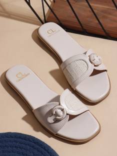 CARLTON LONDON Women Flats