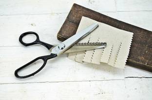 DSHARPP Pinking Shears Fabric Crafts Dressmaking 8" Inches Zig Zag Sewing Scissors-H6 Scissors
