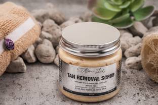 nature leaf Tan Removal Scrub Enriched with Clove Oil and Kojic Acid  Scrub