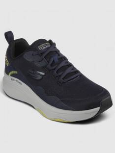 Skechers D'Lux Fitness - Roam Free Sneakers For Men