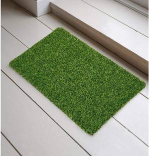 Medetai Green Polypropylene, PVC, Rubber Carpet
