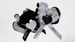 Kishmehar Heart chram Scrunchies Black & White Rubber Band