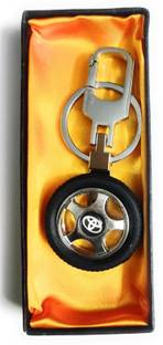 जैनसन मार्टिन Car Logo (Toyota) Tyre Hook Keyring की चेन