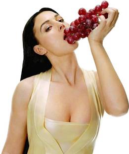Celebrity Monica Bellucci Actresses Italy POSTER LARGE Print on 36x24 INCHES Fine Art Print