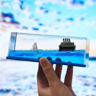 RAHUISA Liquid Wave Cruise Ship Decoration,Titanic Home Décor Decoration Decorative Showpiece  -  3 cm