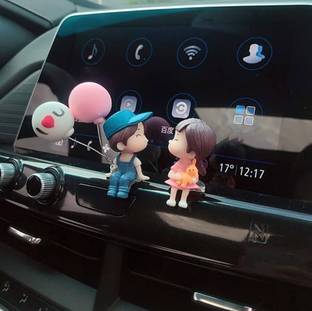 GOLDENEYEHOUSE Cute Couple Cartoon Car Dashboard Showpiece Decorative Showpiece  -  4 cm